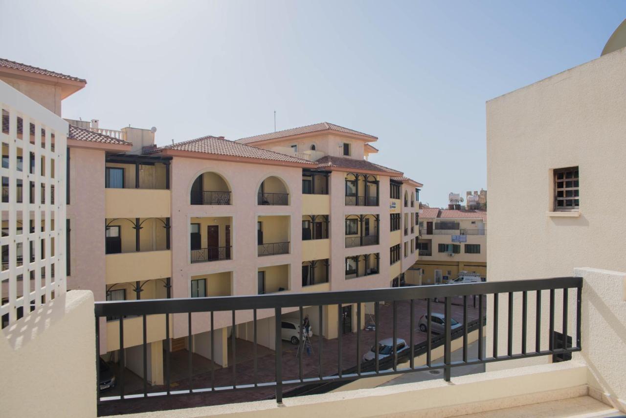 One Bedroom Apartment In Paphos In Good Location Zewnętrze zdjęcie